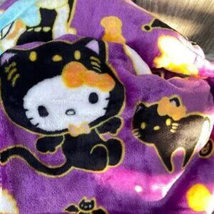 Hello Kitty & Friends Purple Halloween 50 x 70 Throw Blanket - NWT